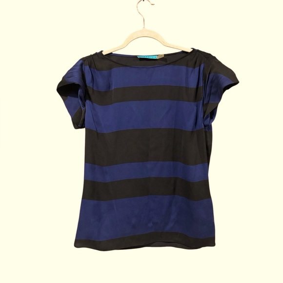 ALICE & OLIVIA Silk navy striped cap pleated sleeved blouse size XS - Picture 1 of 10
